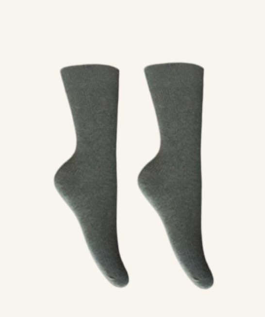 2 PARES DE CALCETIN ESCOLAR