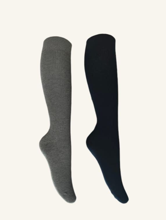 2 PARES DE CALCETA ESCOLAR